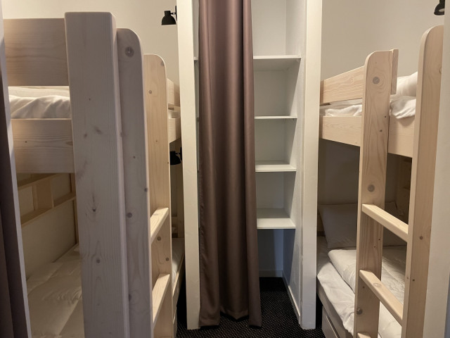 _lv_images__lot_0000000153_10_330925