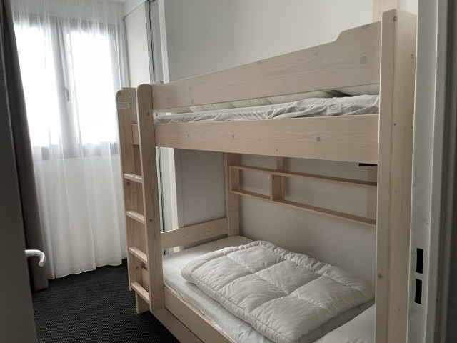 _lv_images__lot_0000000160_10_346808