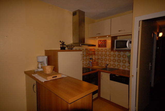 _lv_images__lot_0000000243_04_291769