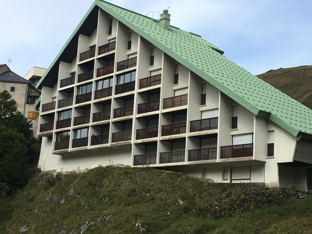 _lv_images__lot_0000000243_08_294457