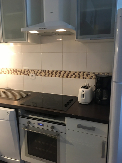 _lv_images__lot_0000000263_08_295495