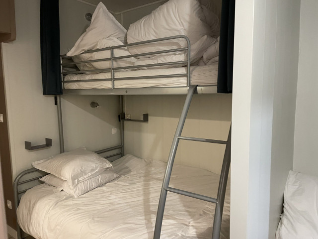 _lv_images__lot_0000000278_07_296012