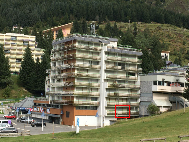 _lv_images__lot_0000000278_10_295570