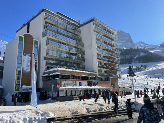 _lv_images__lot_0000000278_13_296018