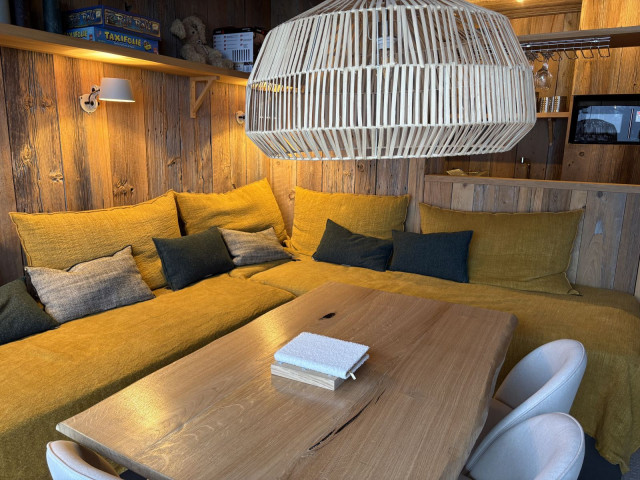 _lv_images__lot_0000000391_07_295019