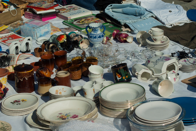 brocante flea-market-1681489_1280