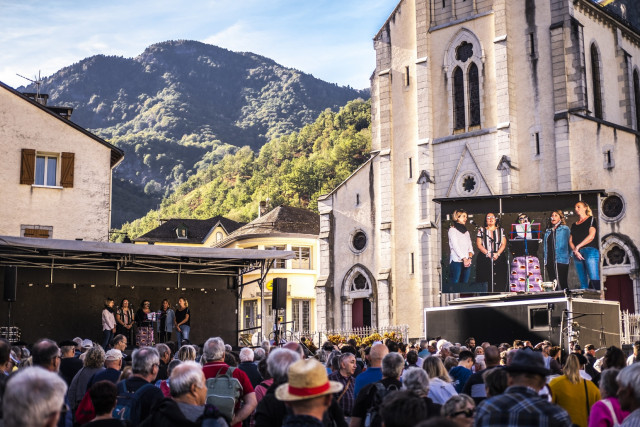 chant-foire-au-fromage-laruns5-adrien-basse-cathalinat-pays-de-bearn-419438