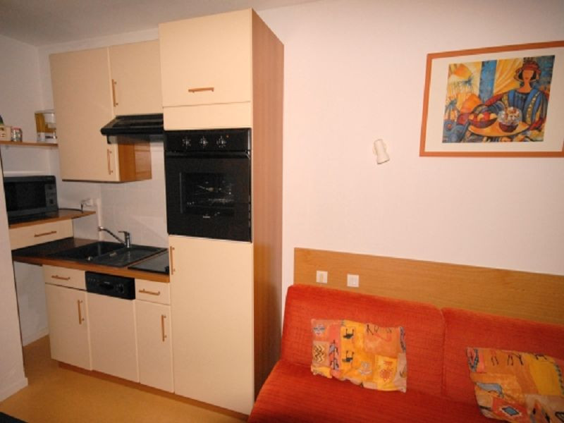 AGENCE BARROSO - LE CHALET 12 CUISINE - © © BARROSO AGENCE BARROSO - LE CHALET 12 CUISINE