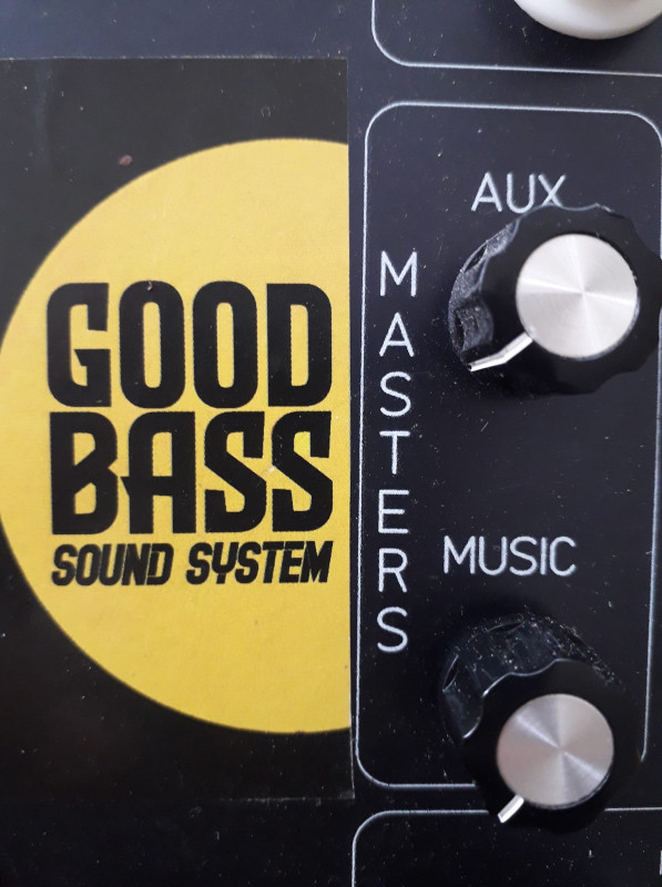 Good bass affiche Good bass affiche