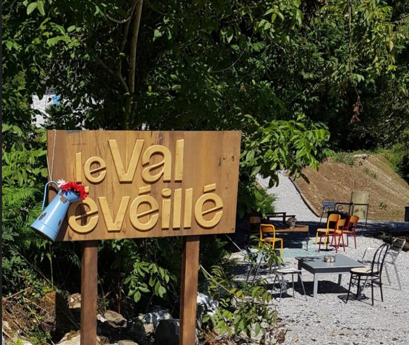 LE VAL EVEILLE - © Val Eveillé LE VAL EVEILLE