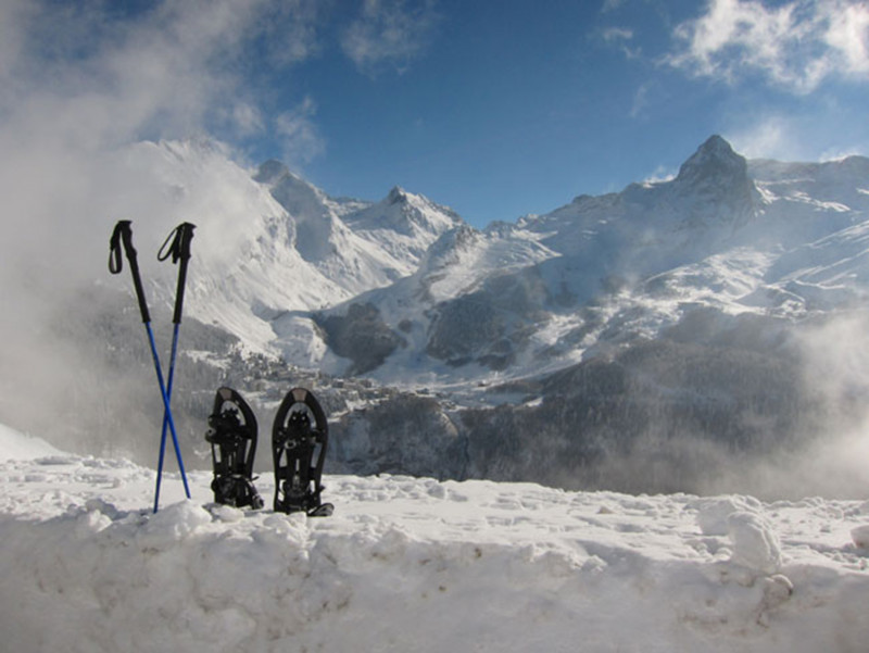 Raquettes-Aubisque1©Annie-Baudeant Raquettes-Aubisque1©Annie-Baudeant