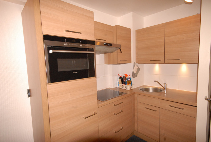 _lv_images__lot_0000000024_04_307004 _lv_images__lot_0000000024_04_307004