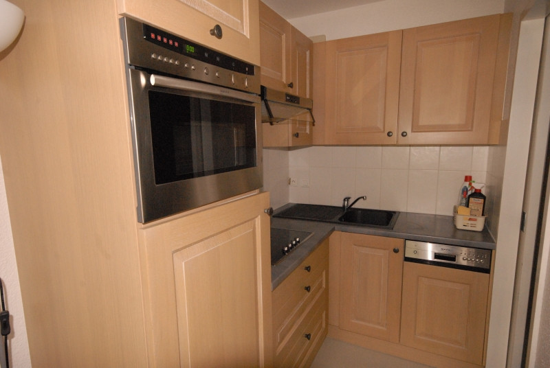 _lv_images__lot_0000000027_05_311695