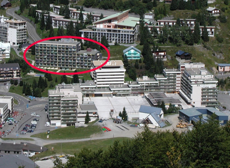 _lv_images__lot_0000000063_09_289956