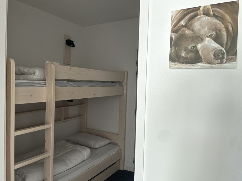 _lv_images__lot_0000000134_09_317964