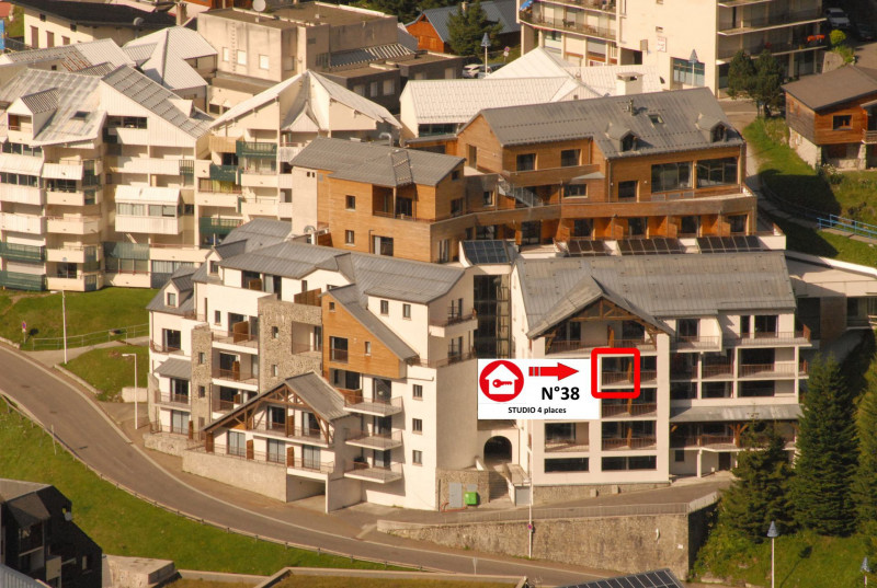 _lv_images__lot_0000000139_04_339859