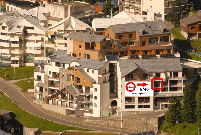 _lv_images__lot_0000000141_04_339733