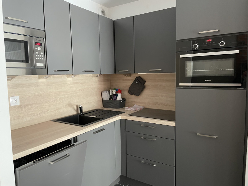 _lv_images__lot_0000000141_06_350530