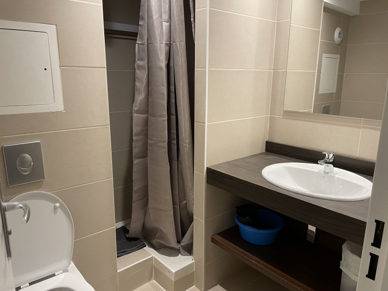 _lv_images__lot_0000000141_08_350532