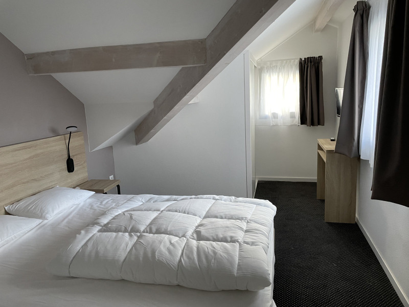 _lv_images__lot_0000000146_08_319842