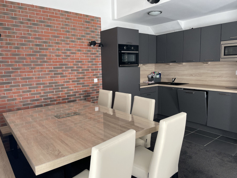 _lv_images__lot_0000000151_06_341513