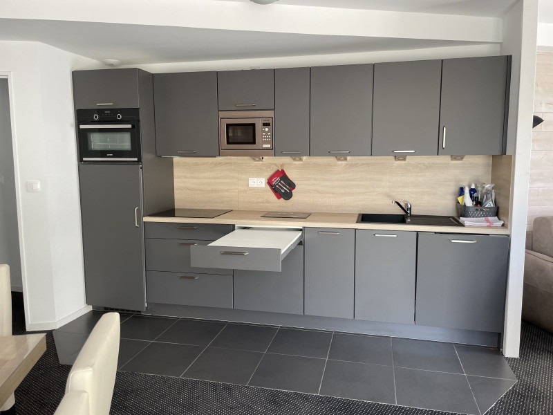 _lv_images__lot_0000000154_02_317456