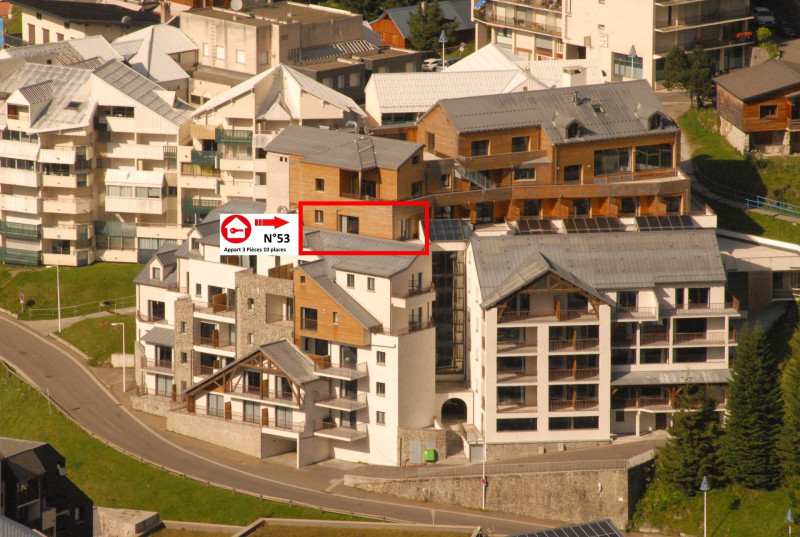 _lv_images__lot_0000000154_04_317458