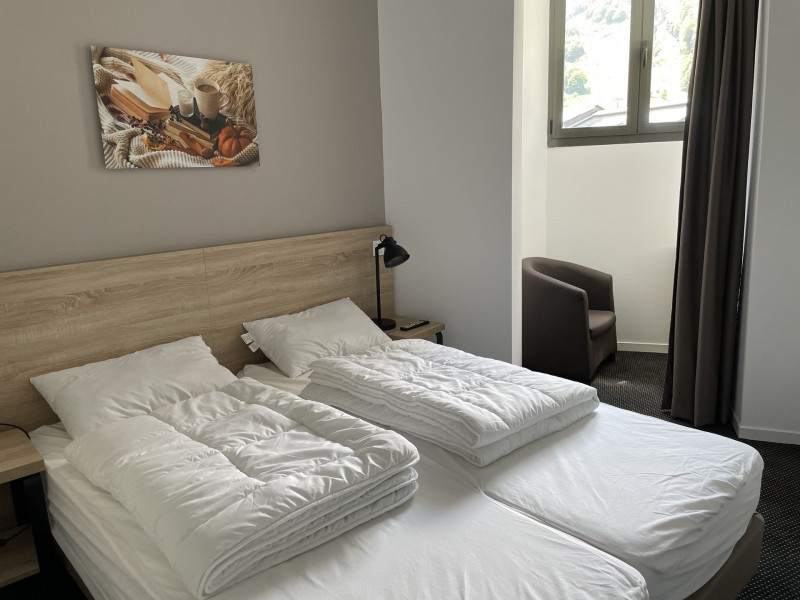 _lv_images__lot_0000000154_09_347803