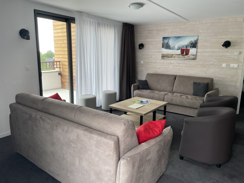 _lv_images__lot_0000000161_13_326911 _lv_images__lot_0000000161_13_326911