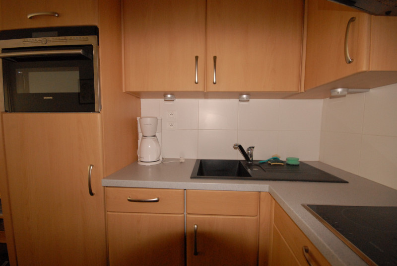 _lv_images__lot_0000000253_05_289944