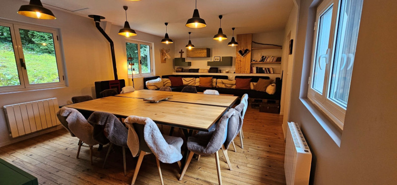 chalet-ensemble-trouv-7-407174 chalet-ensemble-trouv-7-407174
